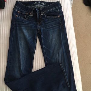 American eagle straight jeans